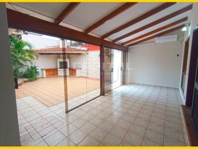 CASA EN ALQUILER PARA OFICNA O VIVIENDA EN SIRARI- EQUIPETROL